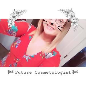 Meet your Posher, Leela